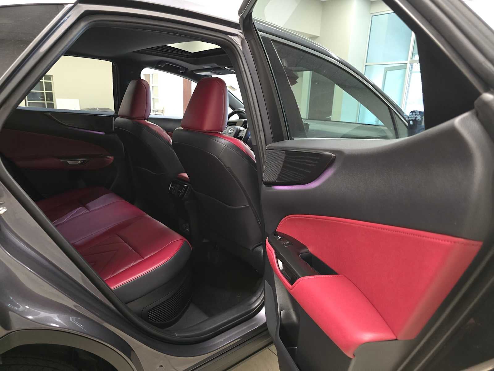 2024 Lexus NX 450h+ Luxury