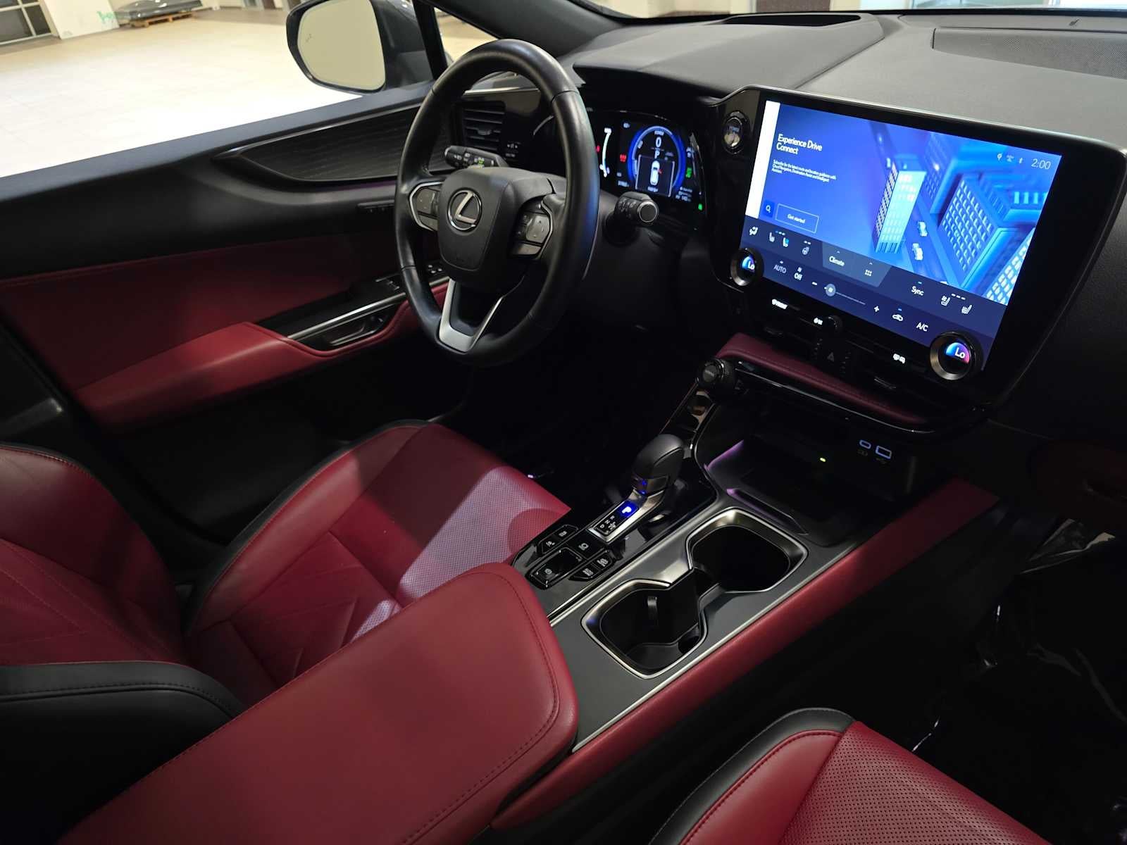 2024 Lexus NX 450h+ Luxury