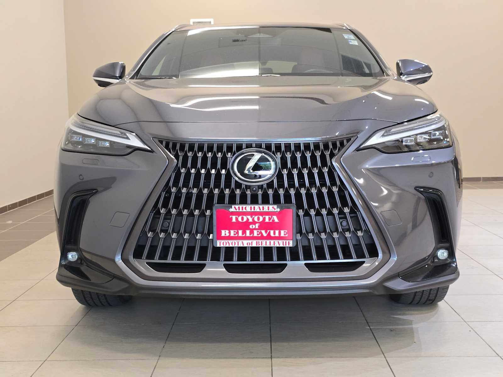 2024 Lexus NX 450h+ Luxury