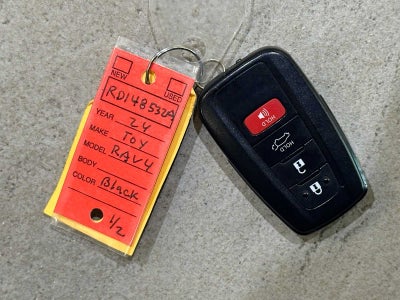 2024 Toyota RAV4 Hybrid SE