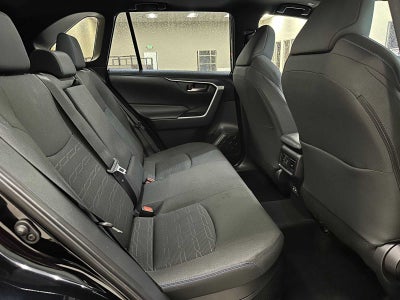 2025 Toyota RAV4 Hybrid SE