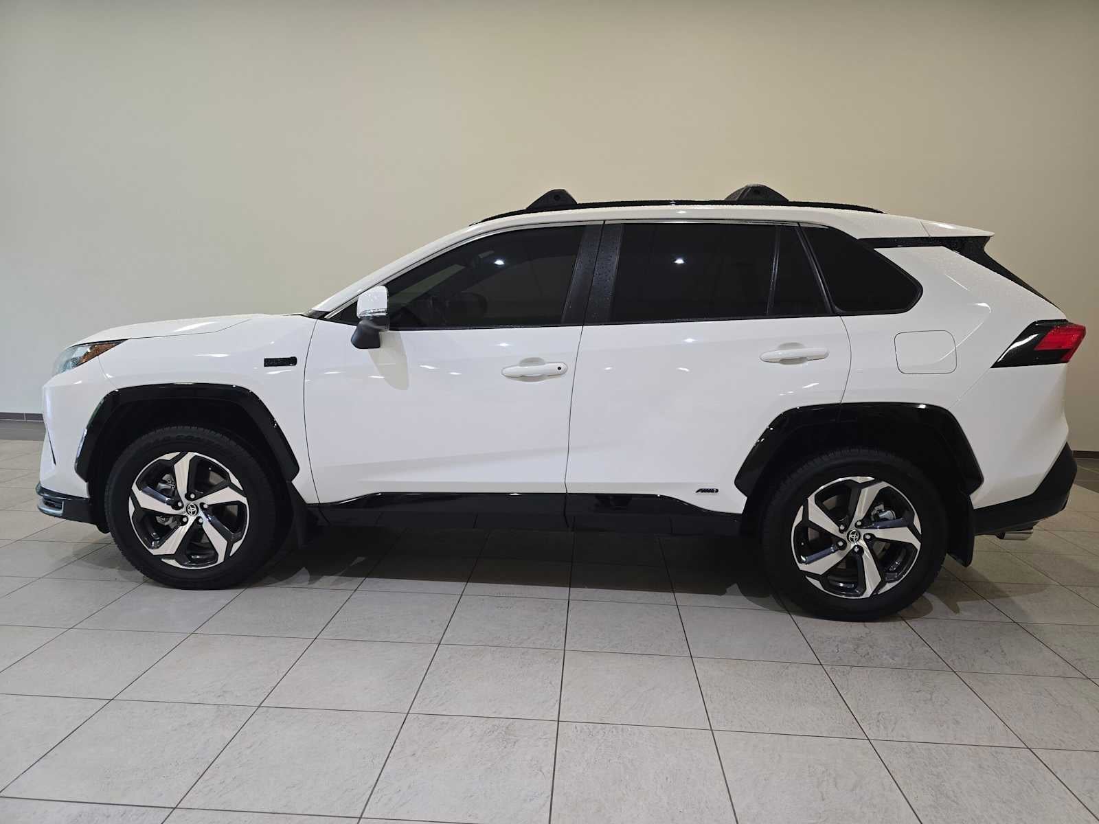 2022 Toyota RAV4 Prime SE
