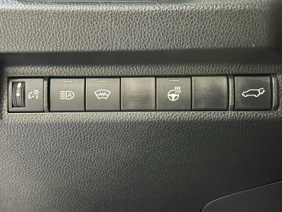 2024 Toyota RAV4 Prime SE