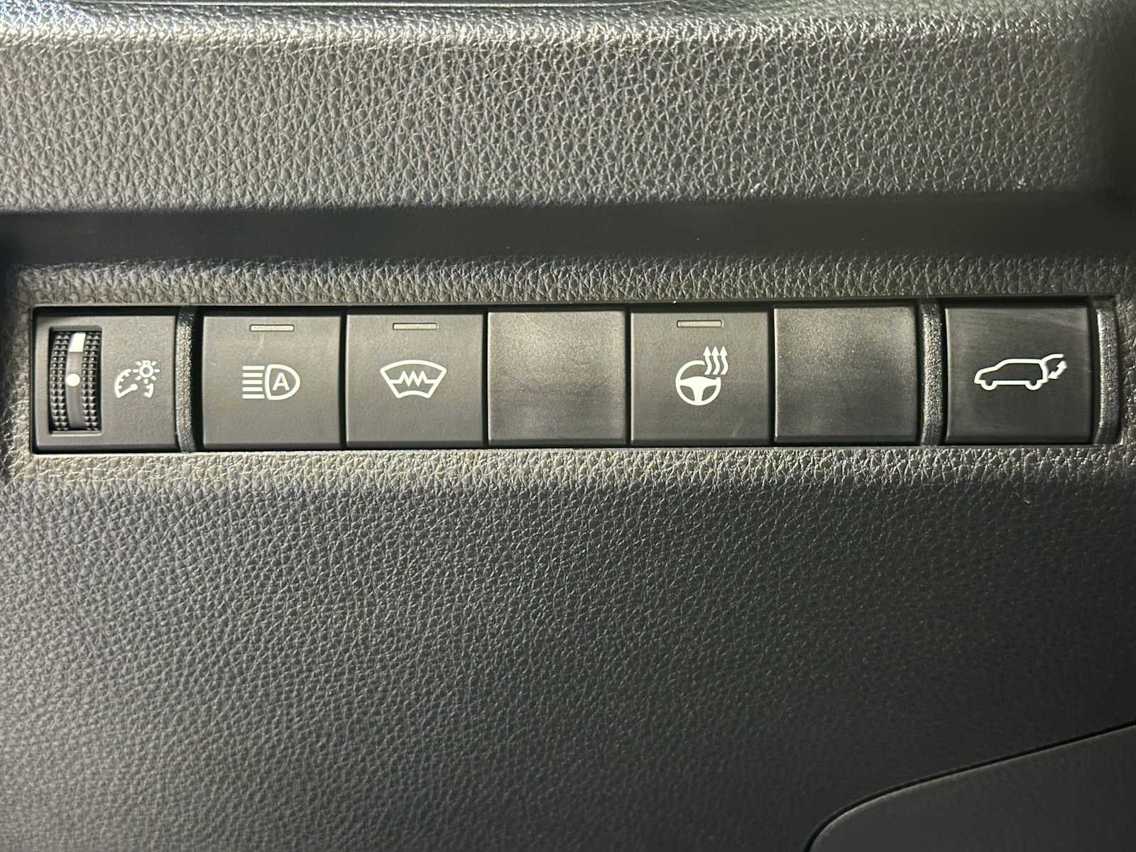 2024 Toyota RAV4 Prime SE