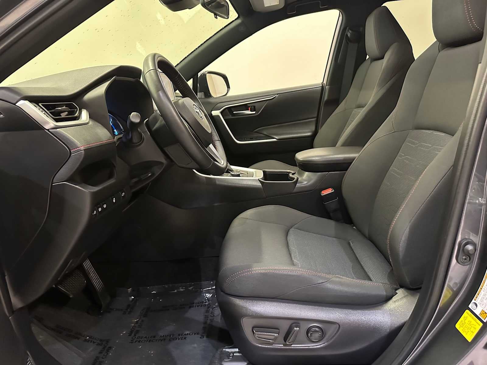 2024 Toyota RAV4 Prime SE