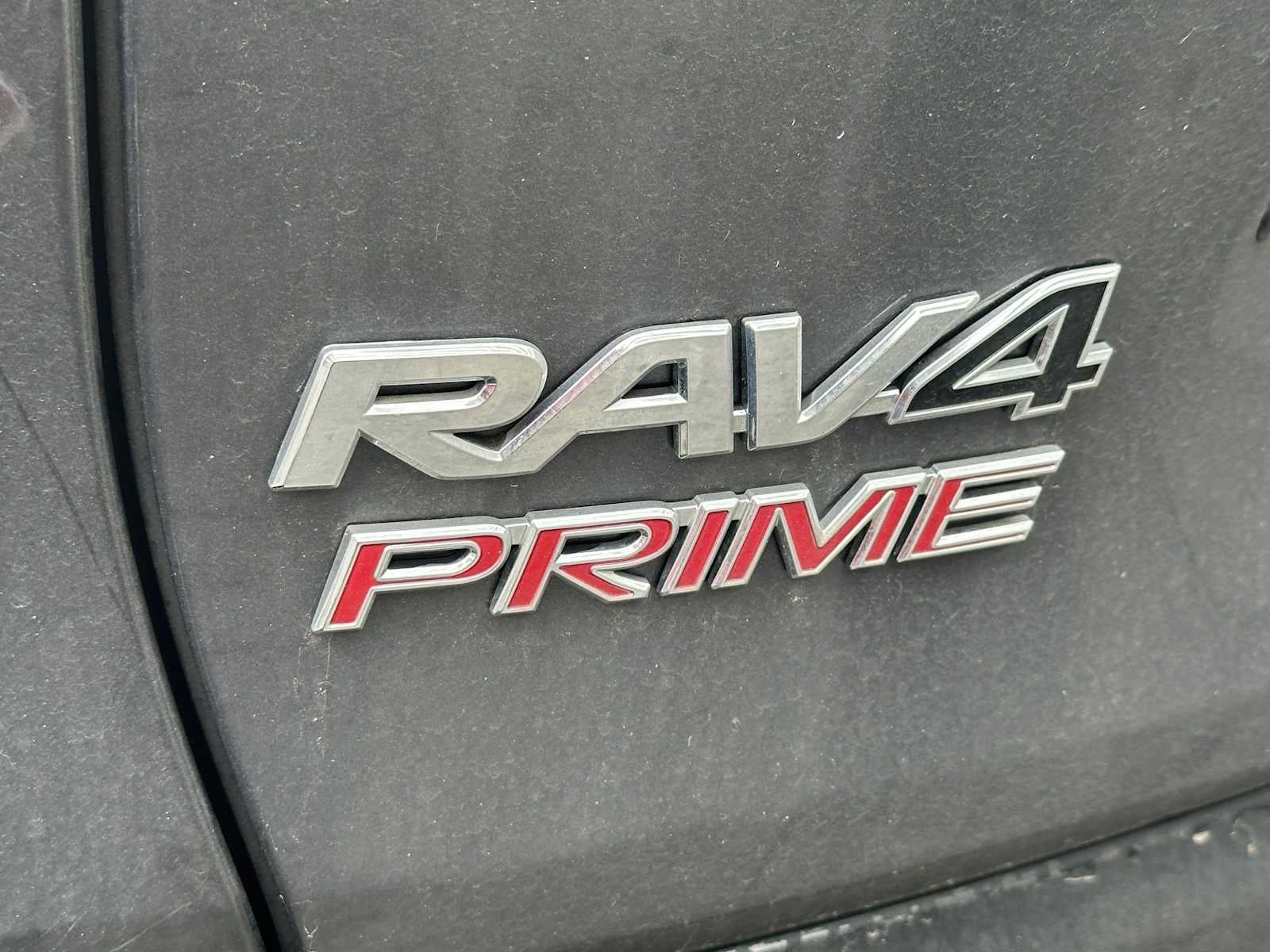 2024 Toyota RAV4 Prime SE