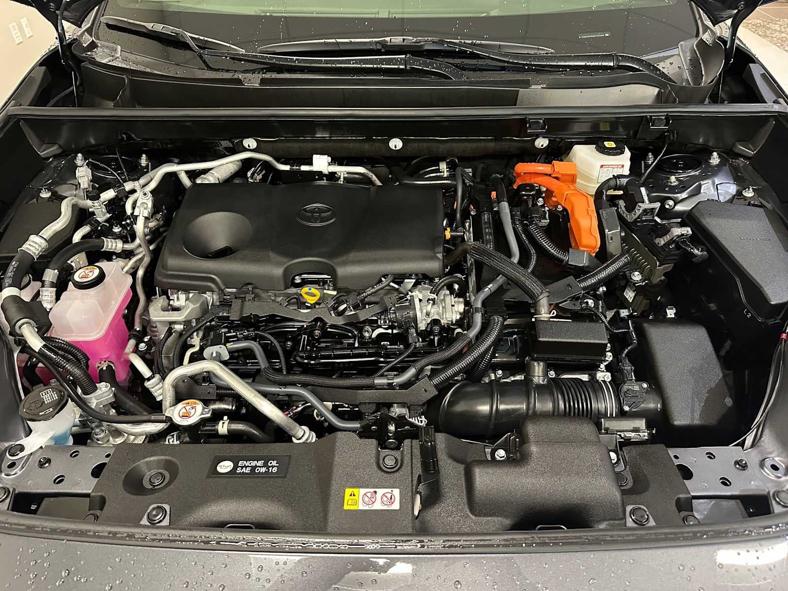 2024 Toyota RAV4 Prime SE
