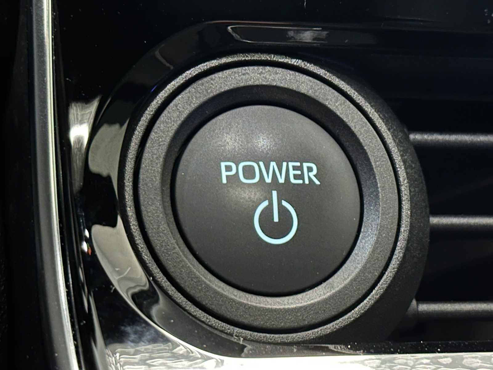 2023 Toyota bZ4X Limited