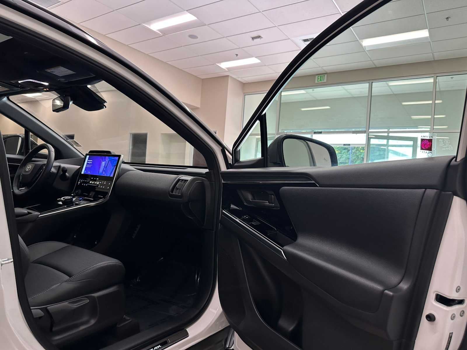 2023 Toyota bZ4X Limited