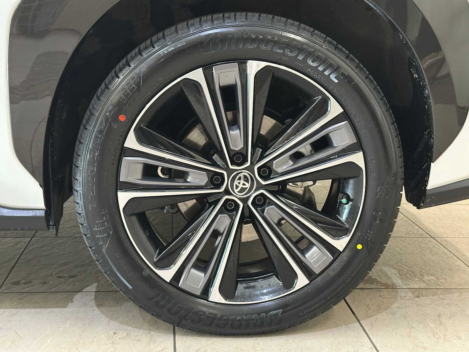 2023 Toyota bZ4X Limited