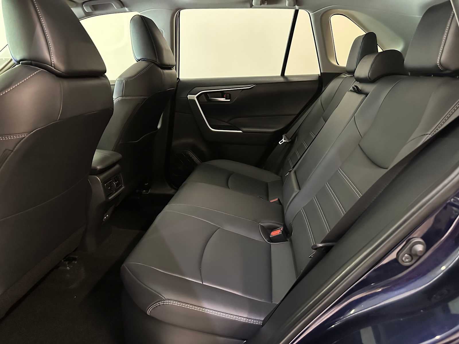 2025 Toyota RAV4 Hybrid XLE Premium