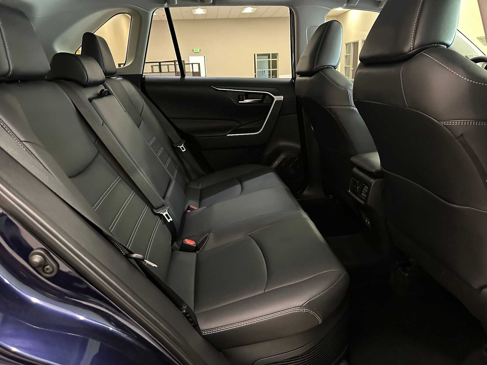 2025 Toyota RAV4 Hybrid XLE Premium