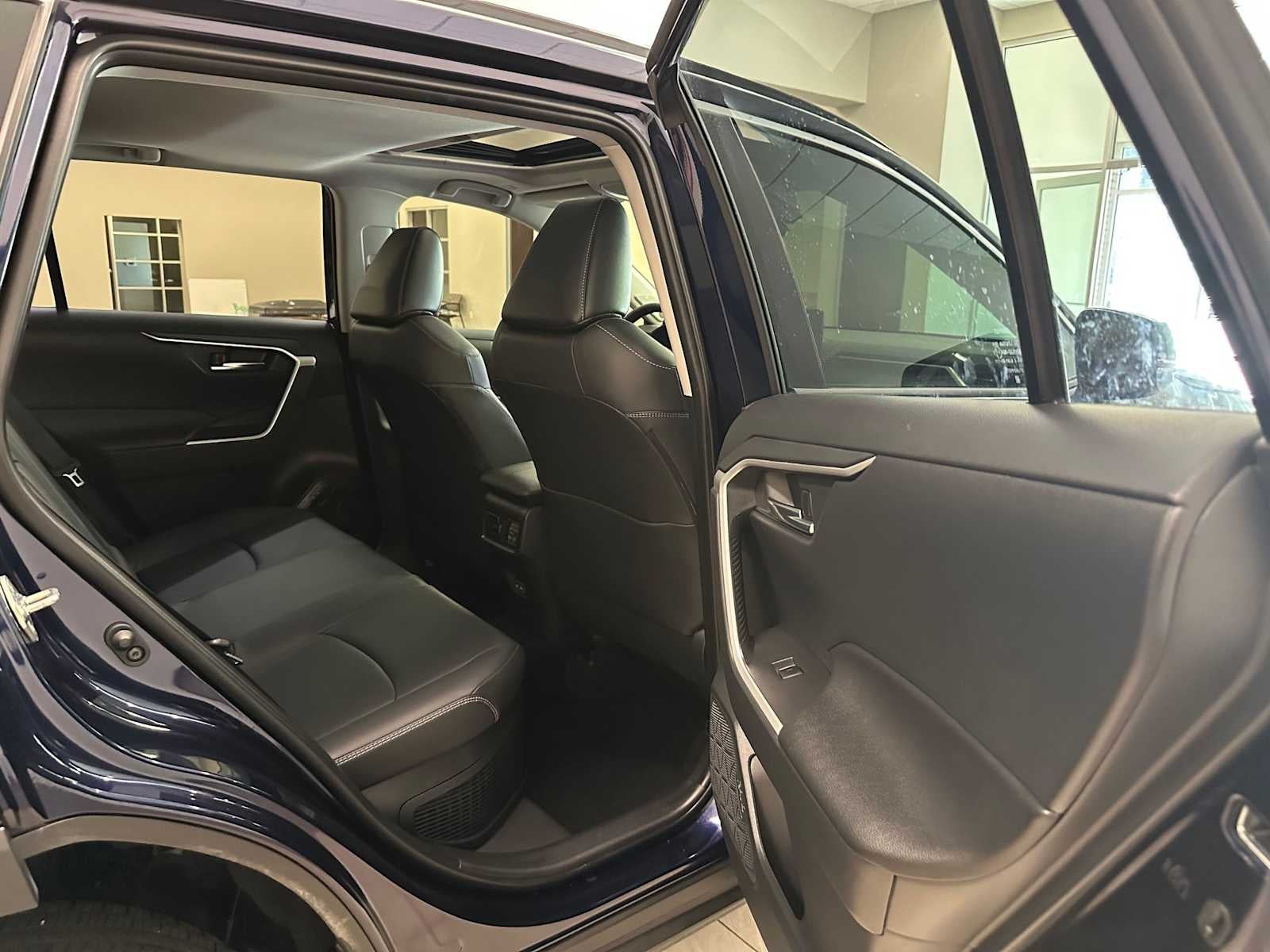 2025 Toyota RAV4 Hybrid XLE Premium