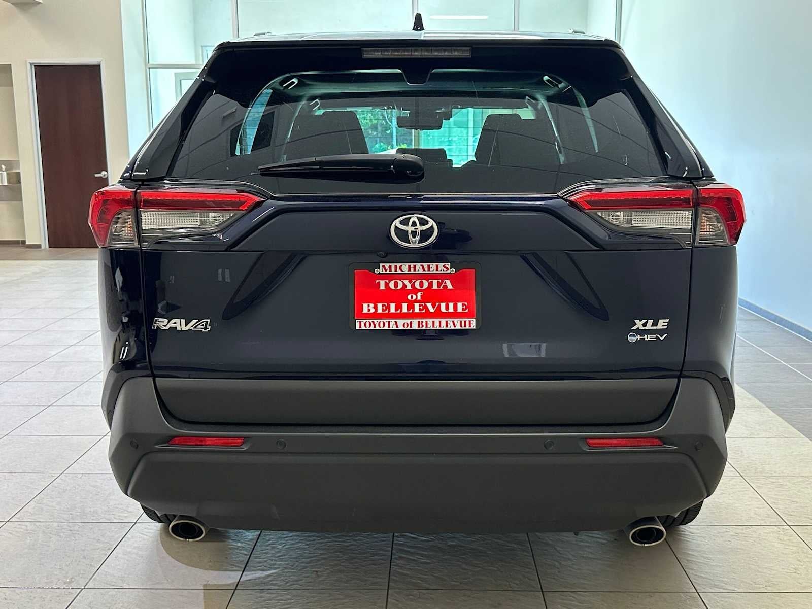 2025 Toyota RAV4 Hybrid XLE Premium