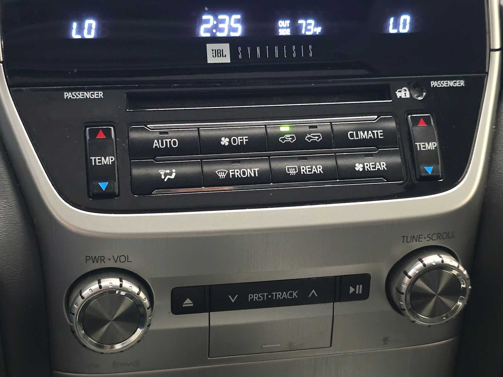 2017 Toyota Land Cruiser 4WD (Natl)