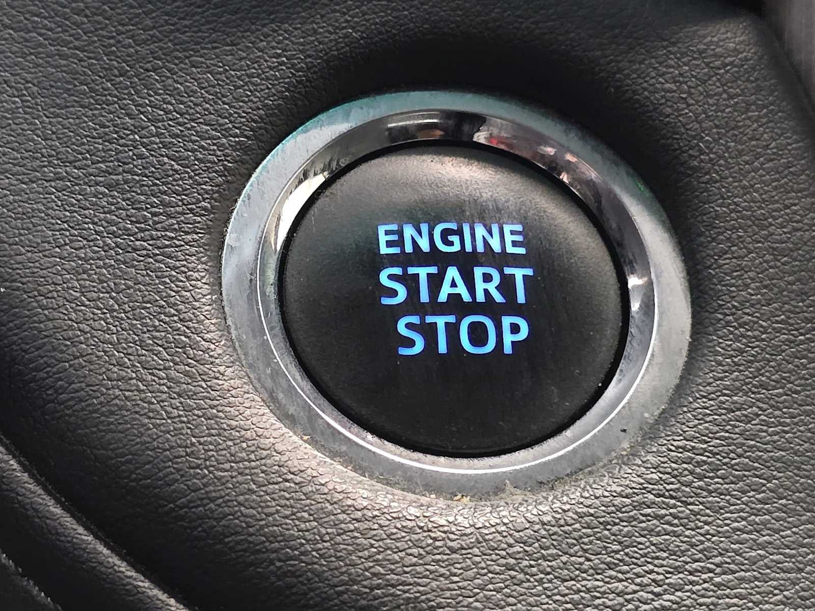 2017 Toyota Land Cruiser 4WD (Natl)