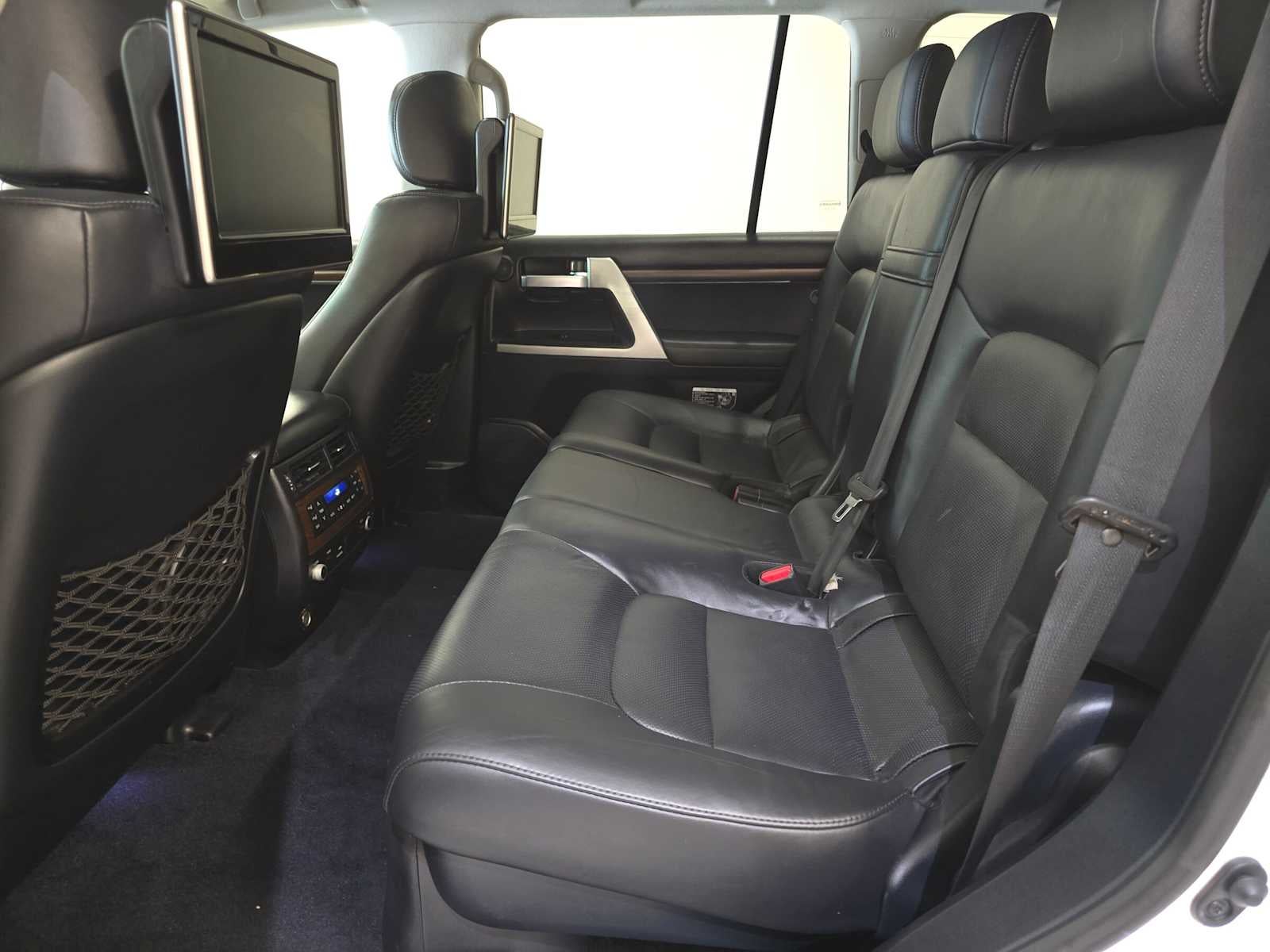 2017 Toyota Land Cruiser 4WD (Natl)