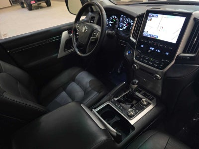 2017 Toyota Land Cruiser 4WD (Natl)
