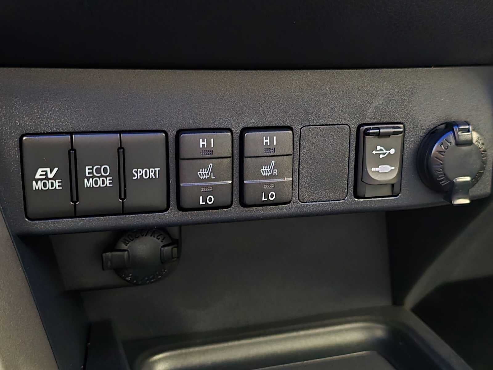 2018 Toyota RAV4 Hybrid Limited