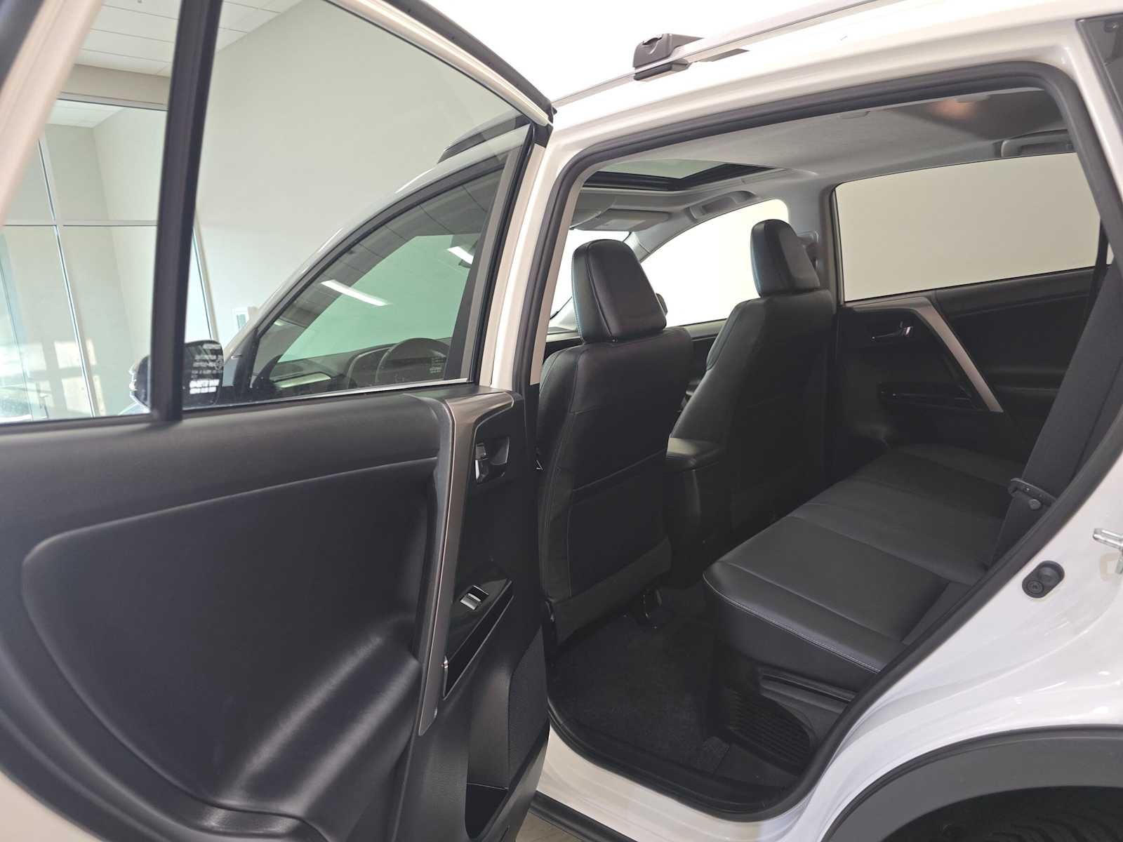 2018 Toyota RAV4 Hybrid Limited
