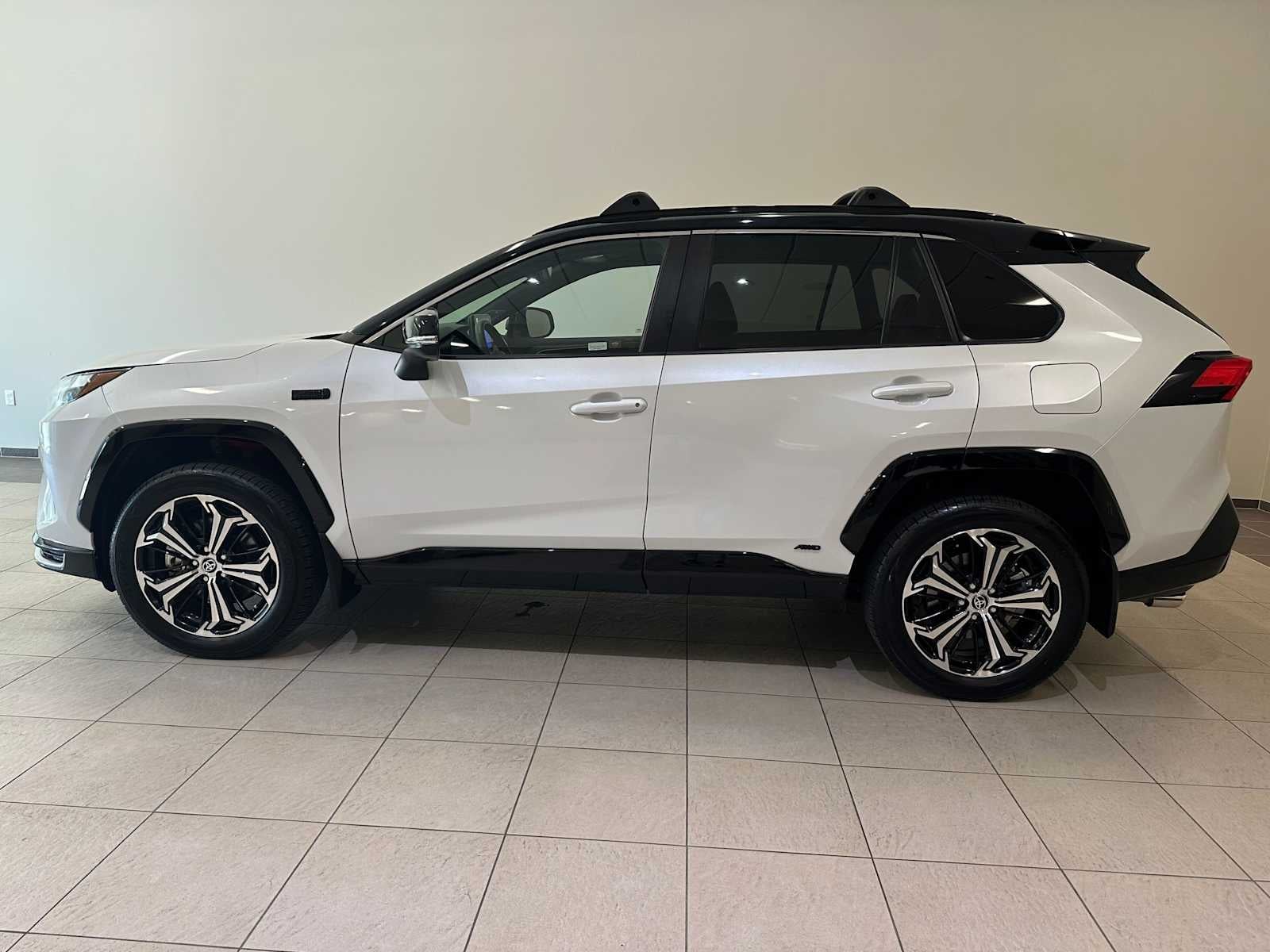 2024 Toyota RAV4 Prime XSE