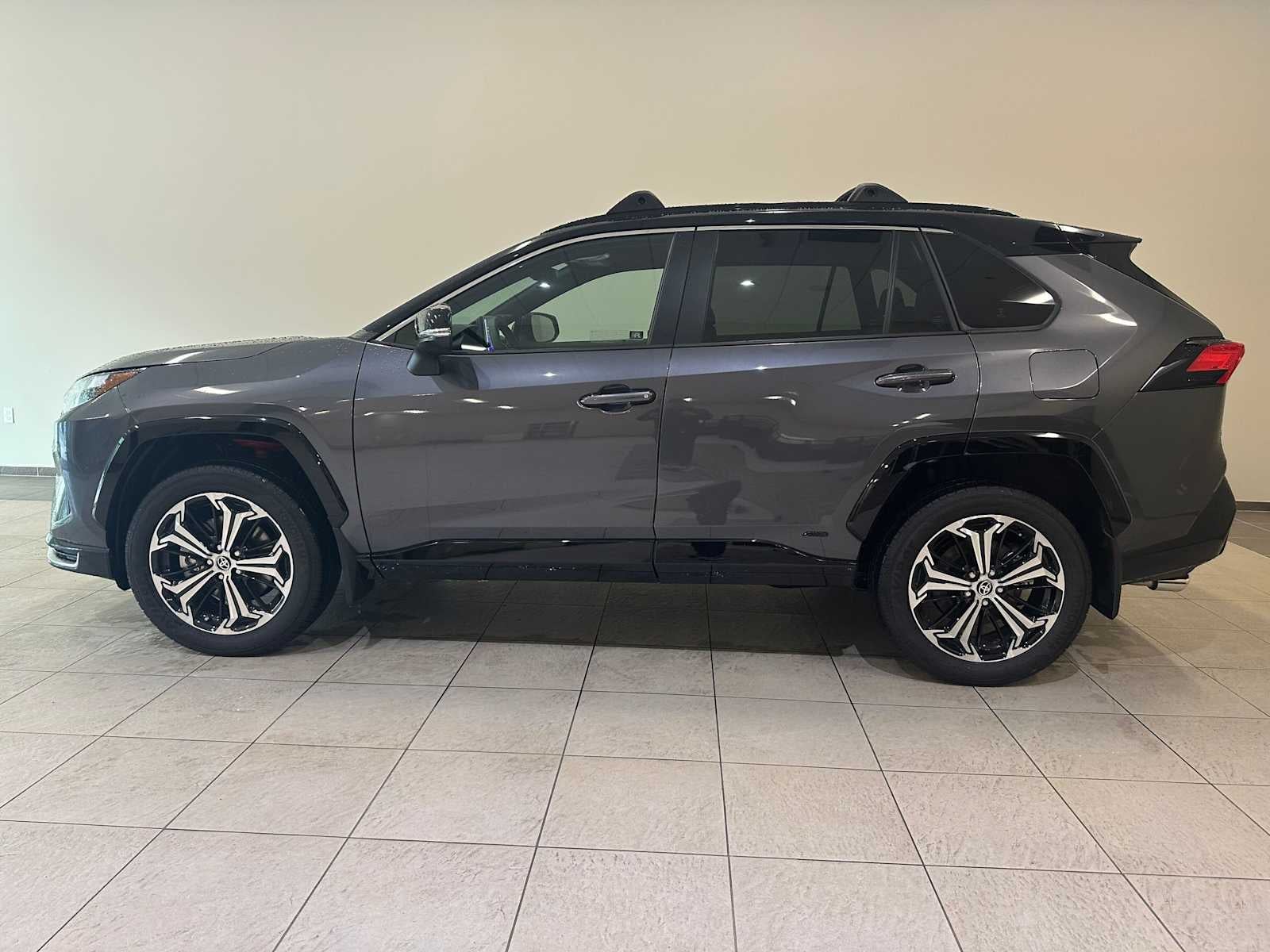 2025 Toyota RAV4 Plug-In Hybrid XSE