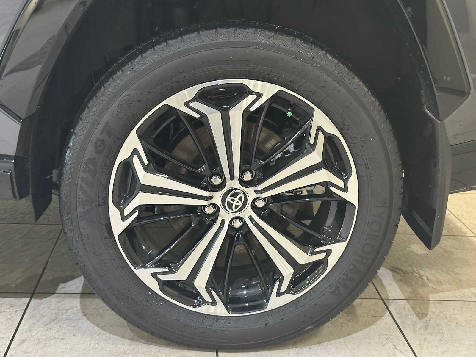 2025 Toyota RAV4 Plug-In Hybrid XSE