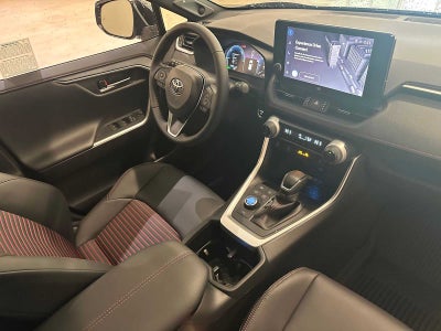 2025 Toyota RAV4 Plug-In Hybrid XSE