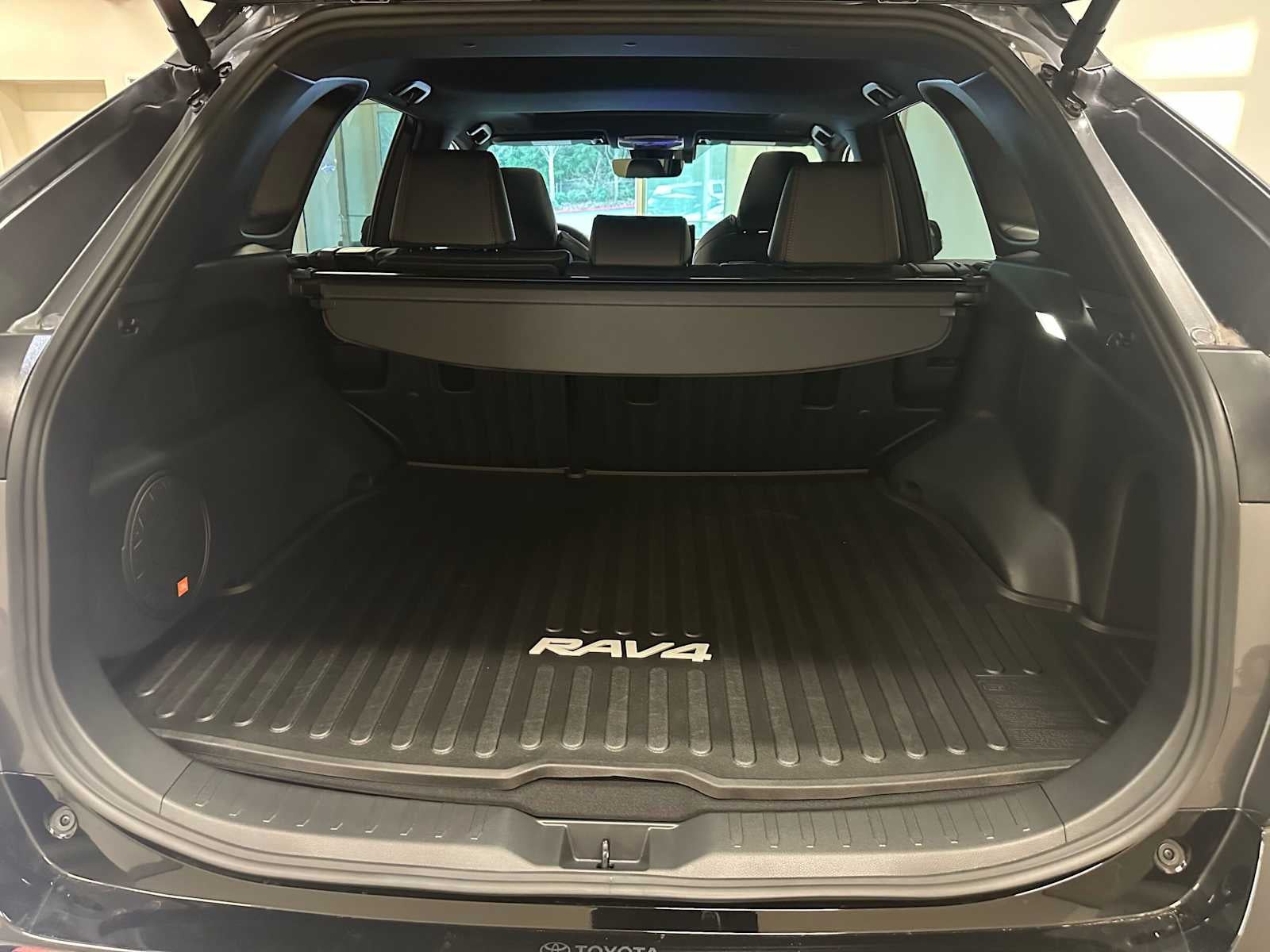 2025 Toyota RAV4 Plug-In Hybrid XSE