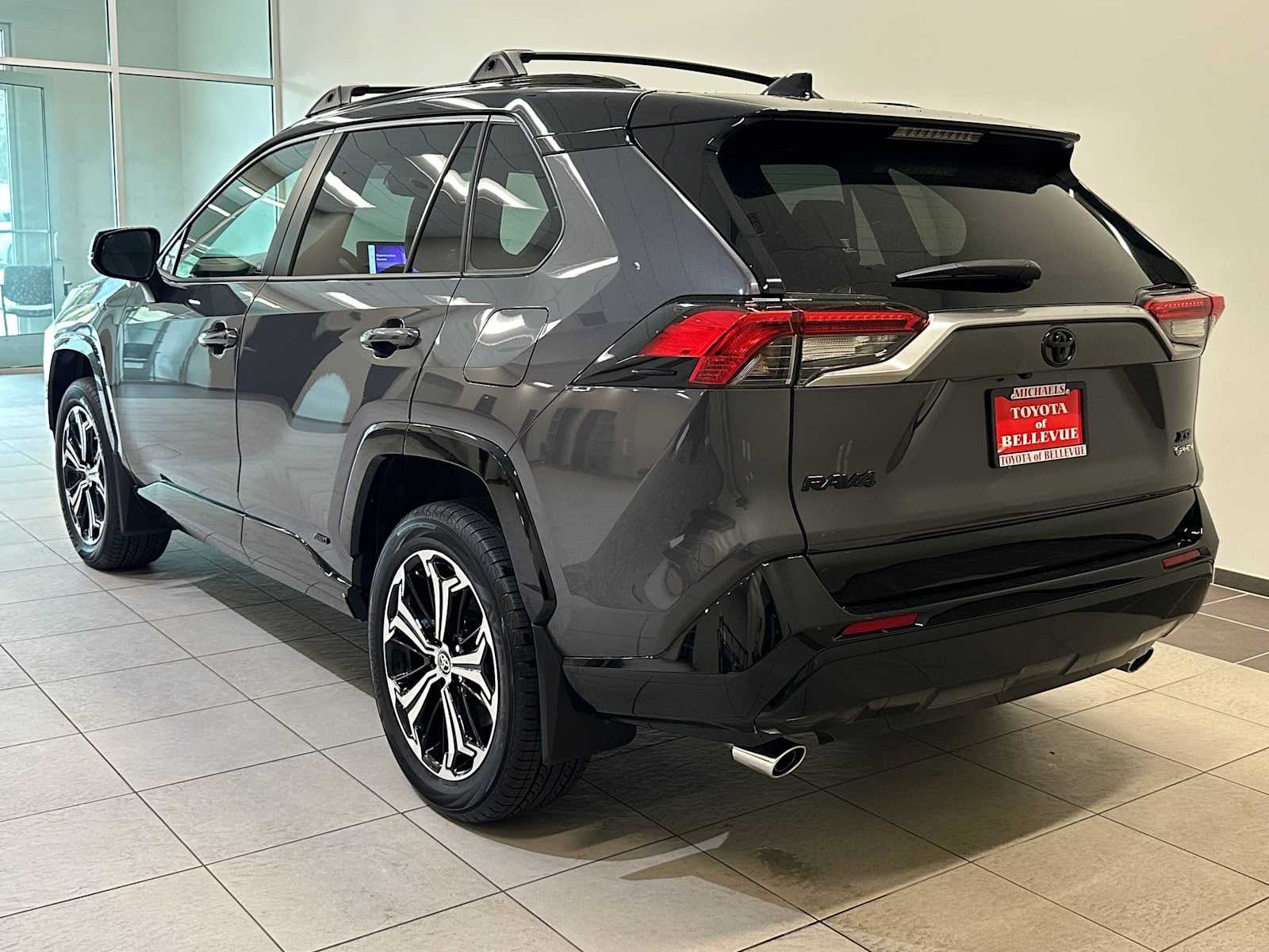 2025 Toyota RAV4 Plug-In Hybrid XSE