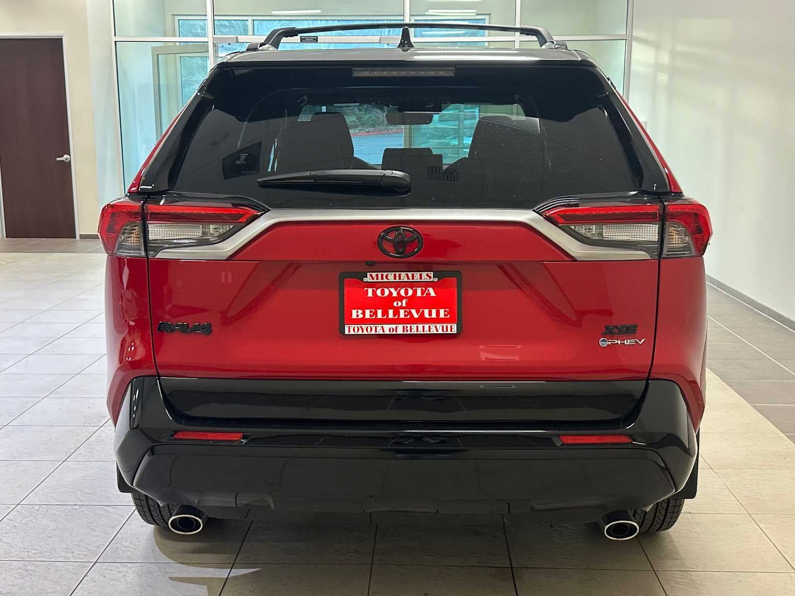 2025 Toyota RAV4 Plug-In Hybrid XSE