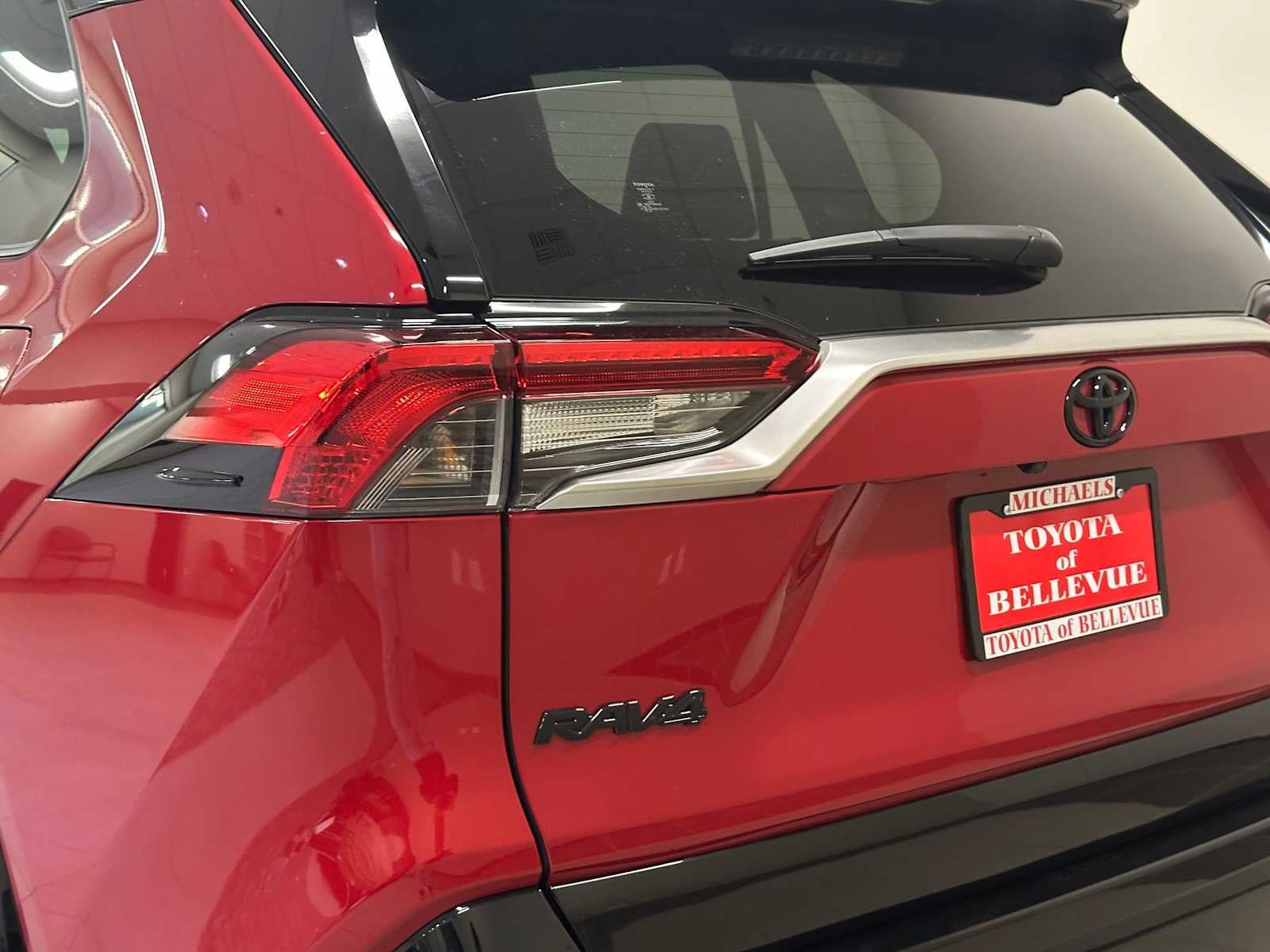 2025 Toyota RAV4 Plug-In Hybrid XSE