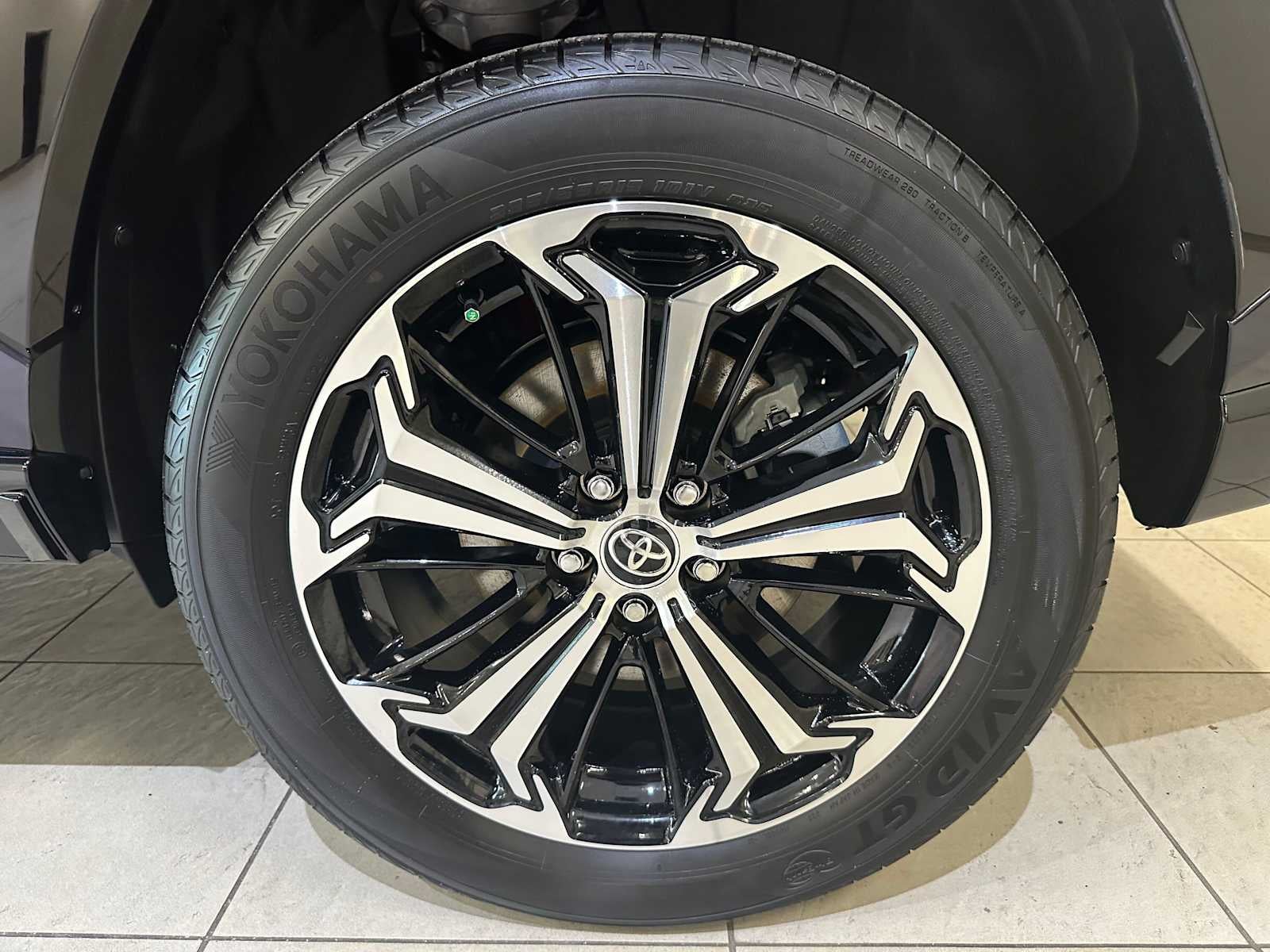 2025 Toyota RAV4 Plug-In Hybrid XSE