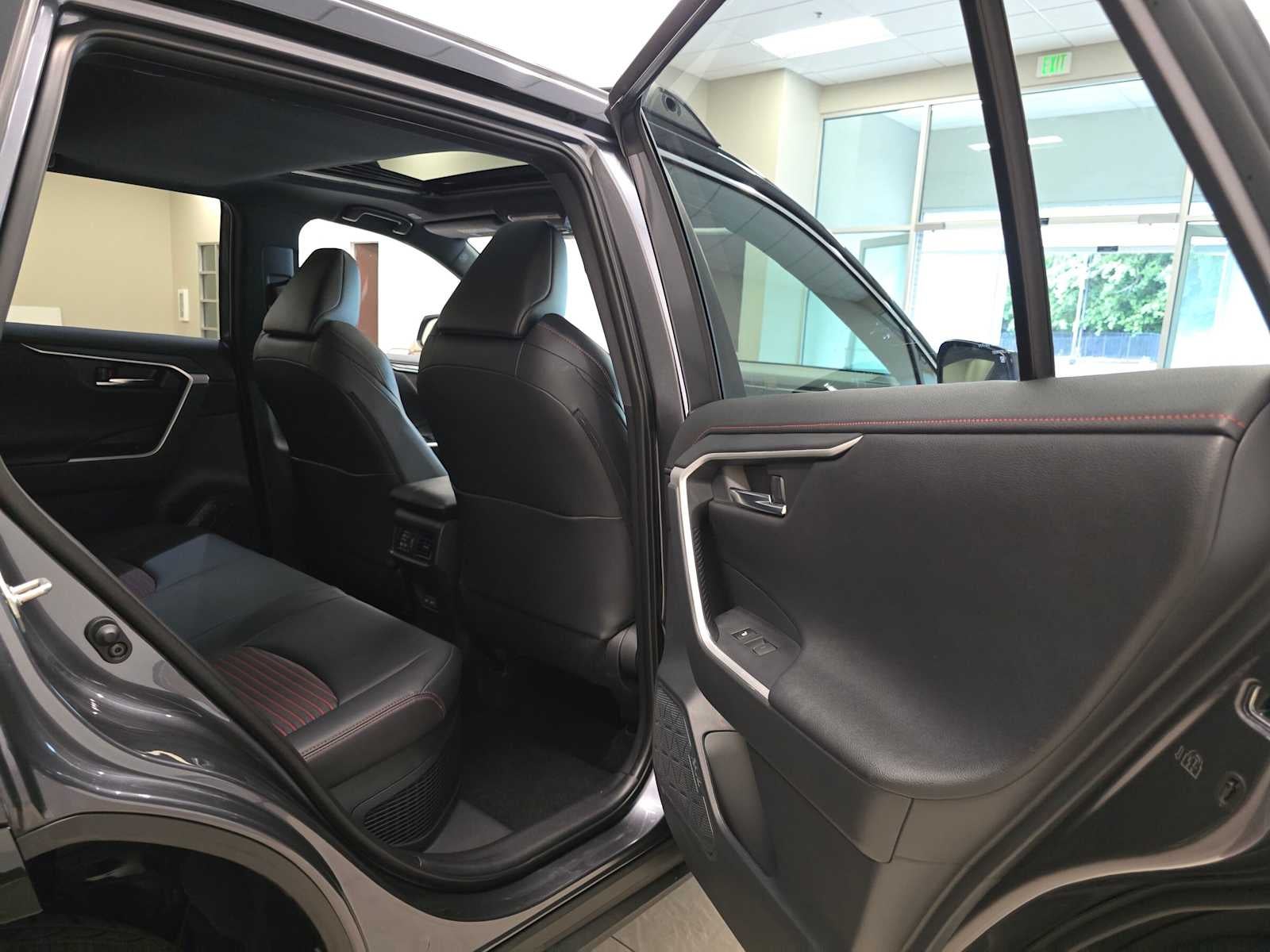 2025 Toyota RAV4 Plug-In Hybrid XSE