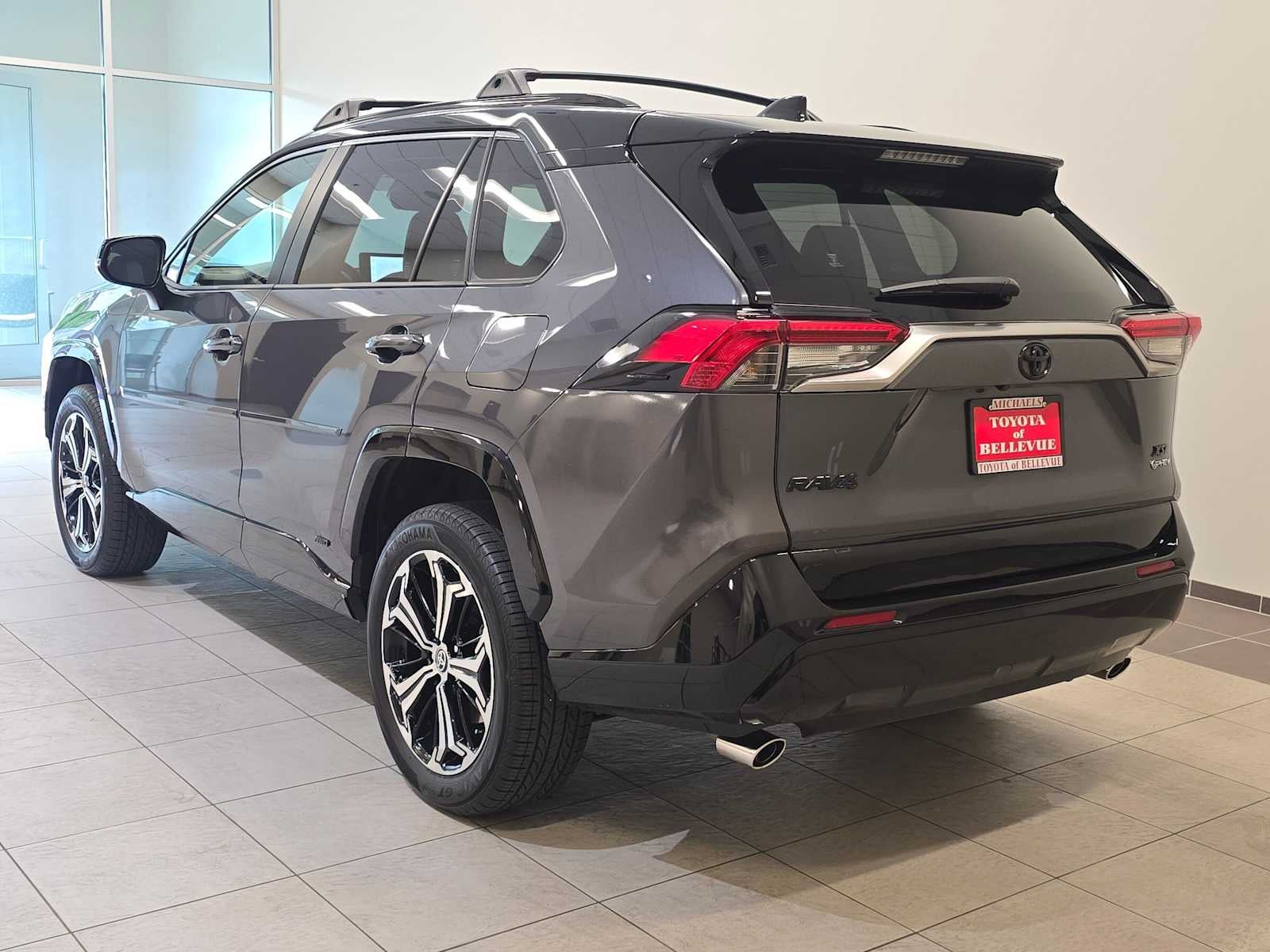 2025 Toyota RAV4 Plug-In Hybrid XSE