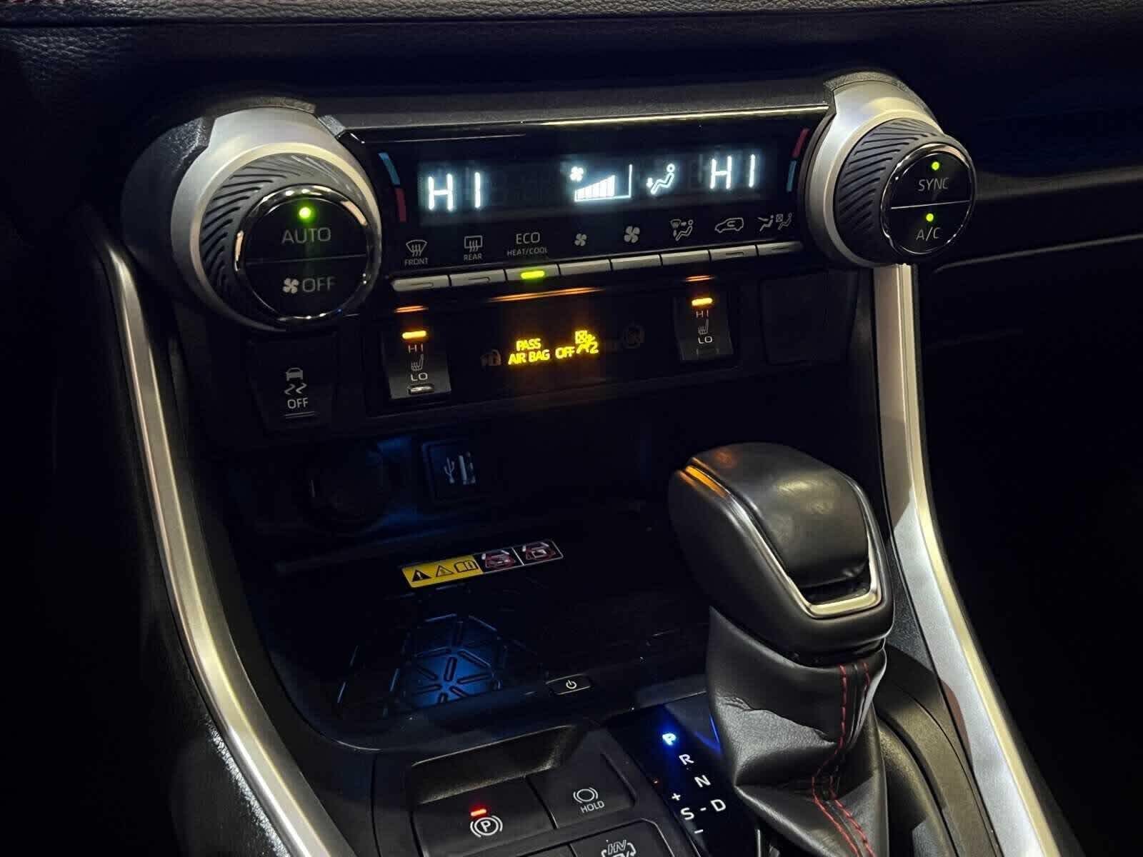 2024 Toyota RAV4 Prime XSE