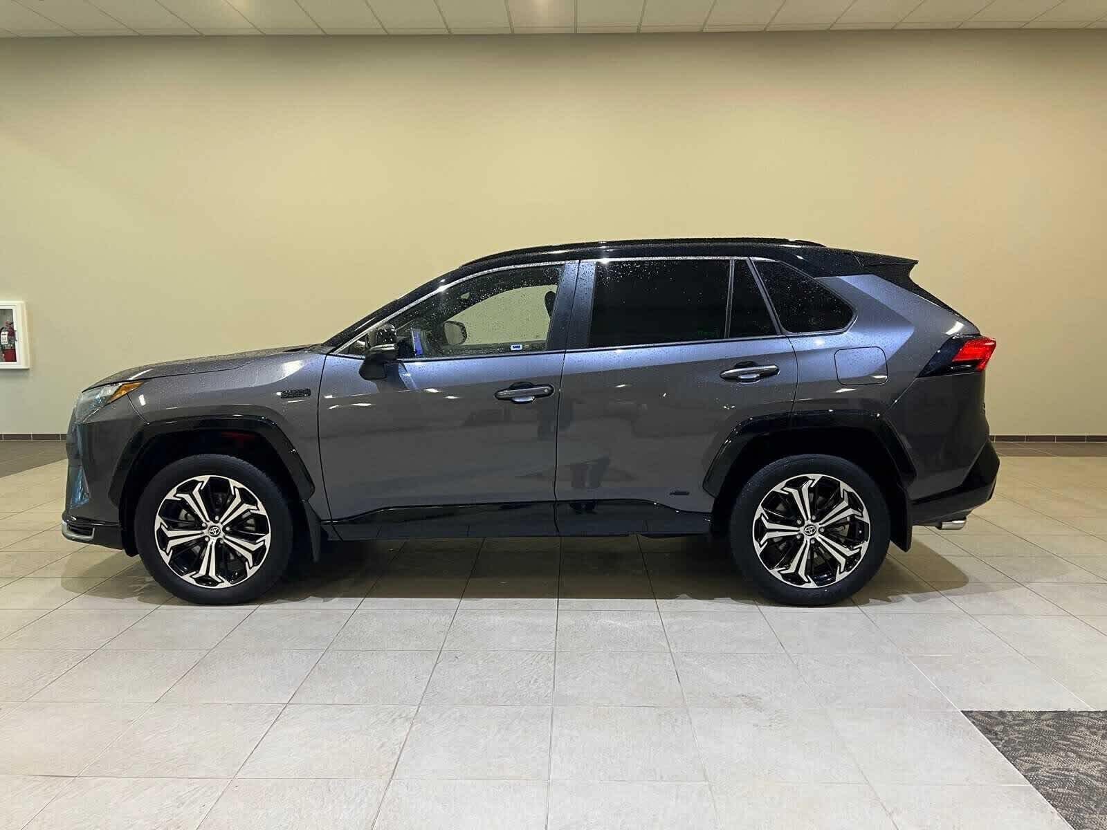 2024 Toyota RAV4 Prime XSE