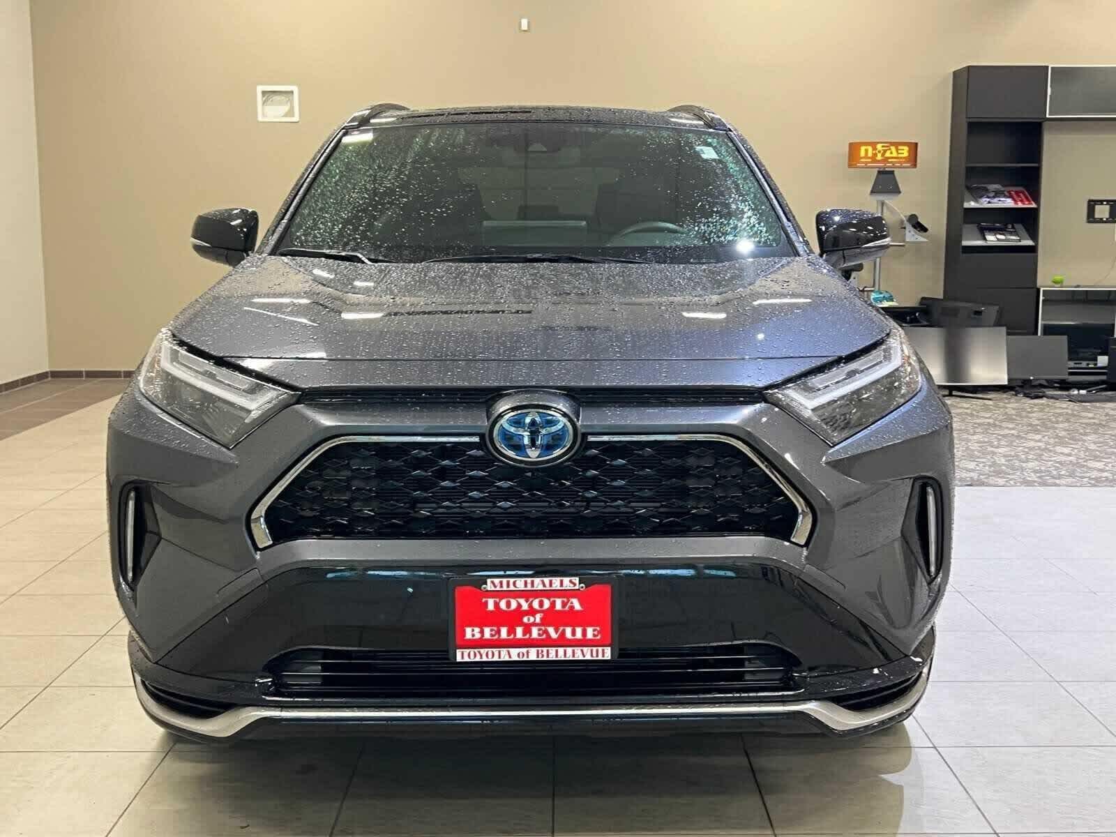 2024 Toyota RAV4 Prime XSE