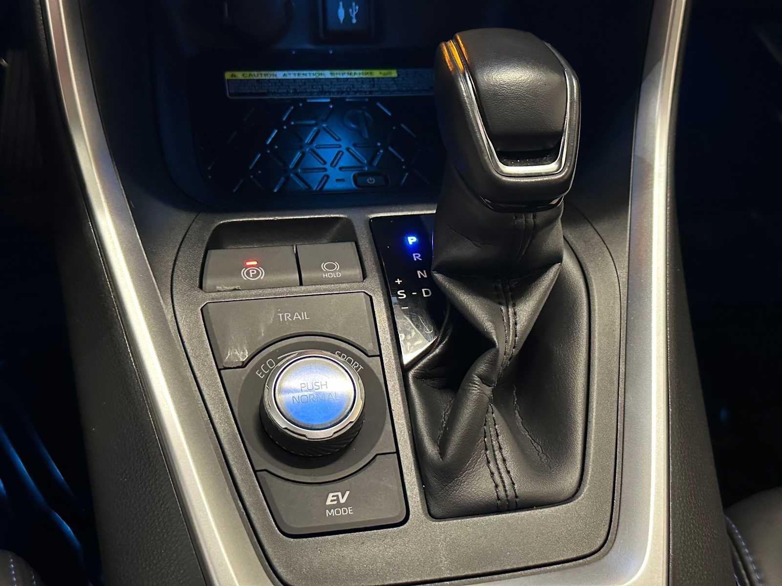 2019 Toyota RAV4 Hybrid XSE