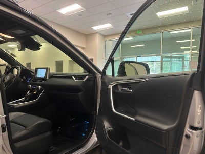 2019 Toyota RAV4 Hybrid XSE