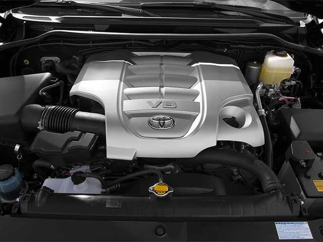 2013 Toyota Land Cruiser 4dr 4WD (Natl)