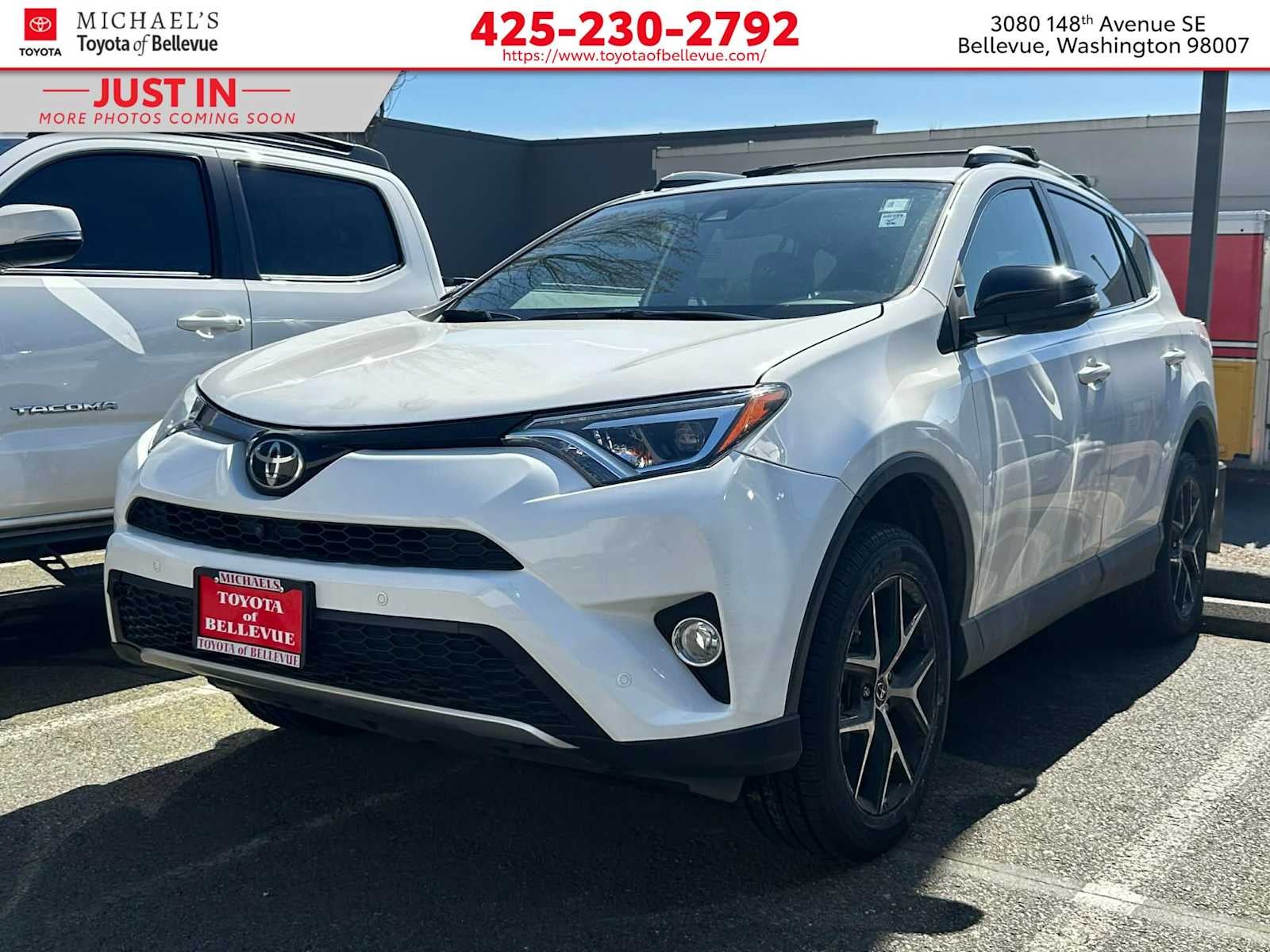 2017 Toyota RAV4 SE