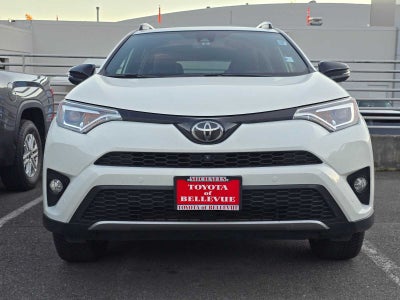 2018 Toyota RAV4 SE