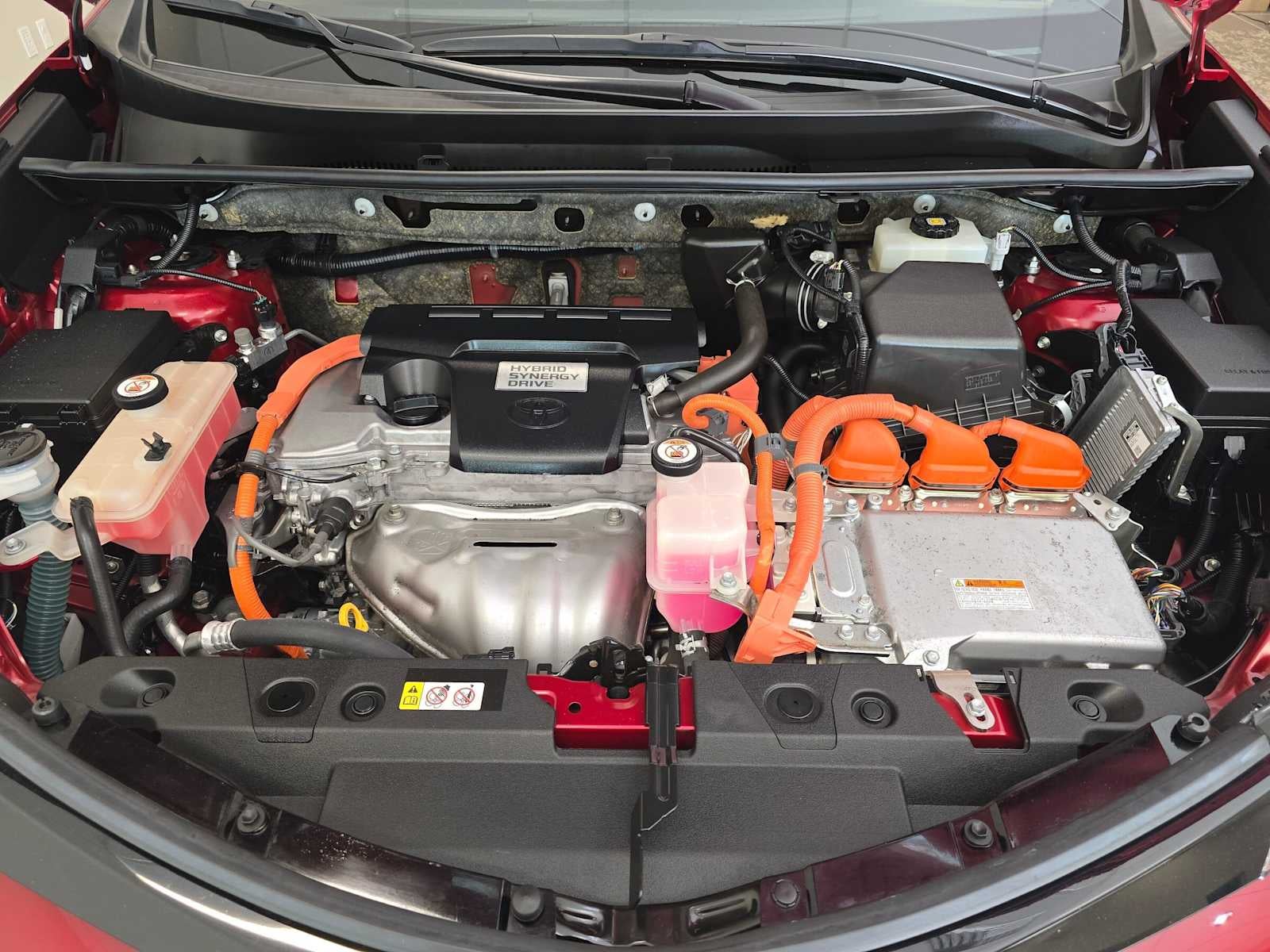 2018 Toyota RAV4 Hybrid SE