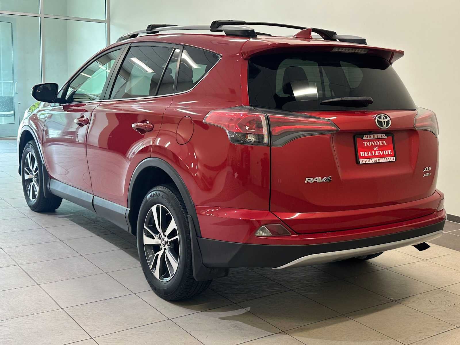 2017 Toyota RAV4 XLE