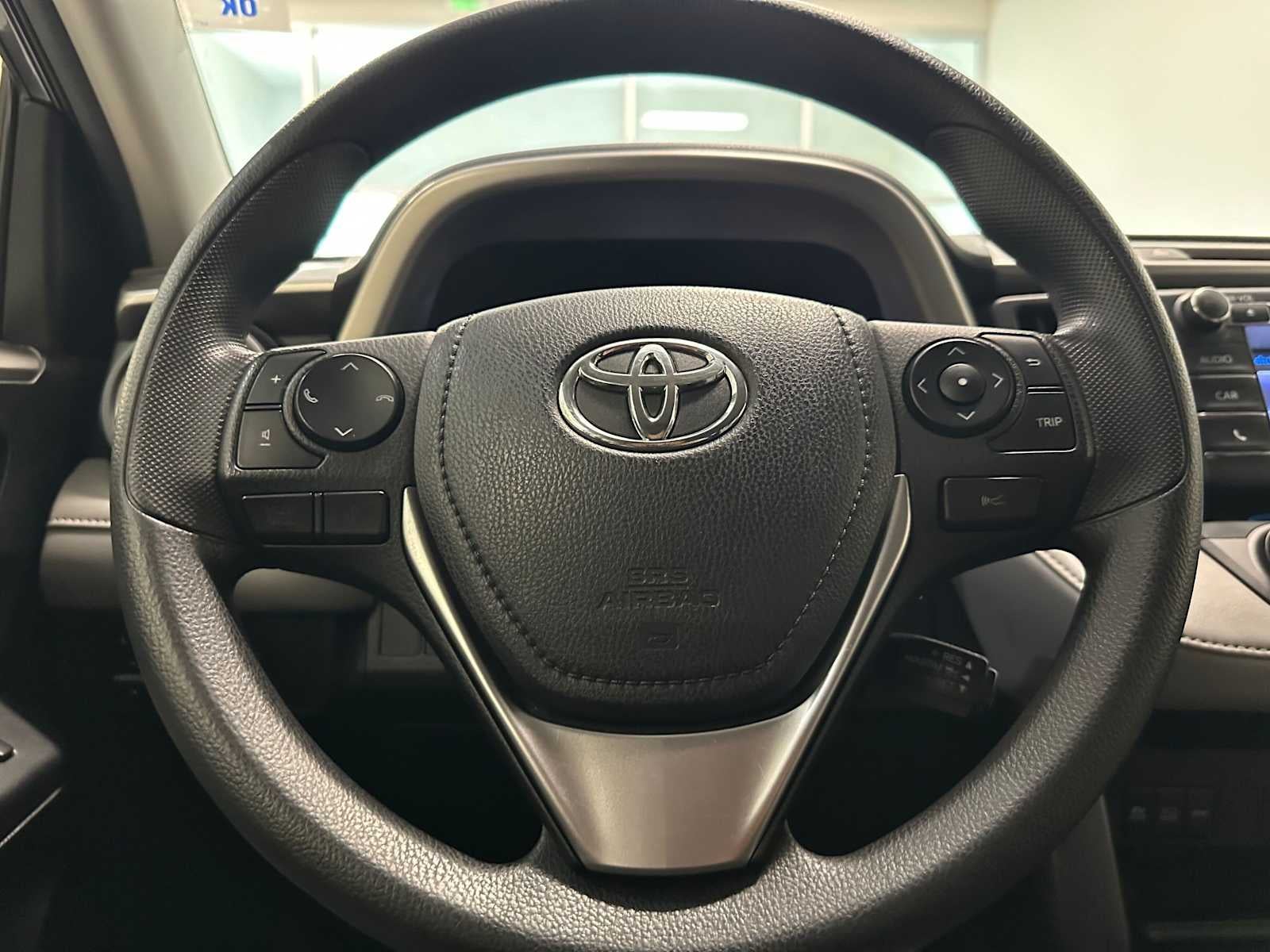 2018 Toyota RAV4 Hybrid LE