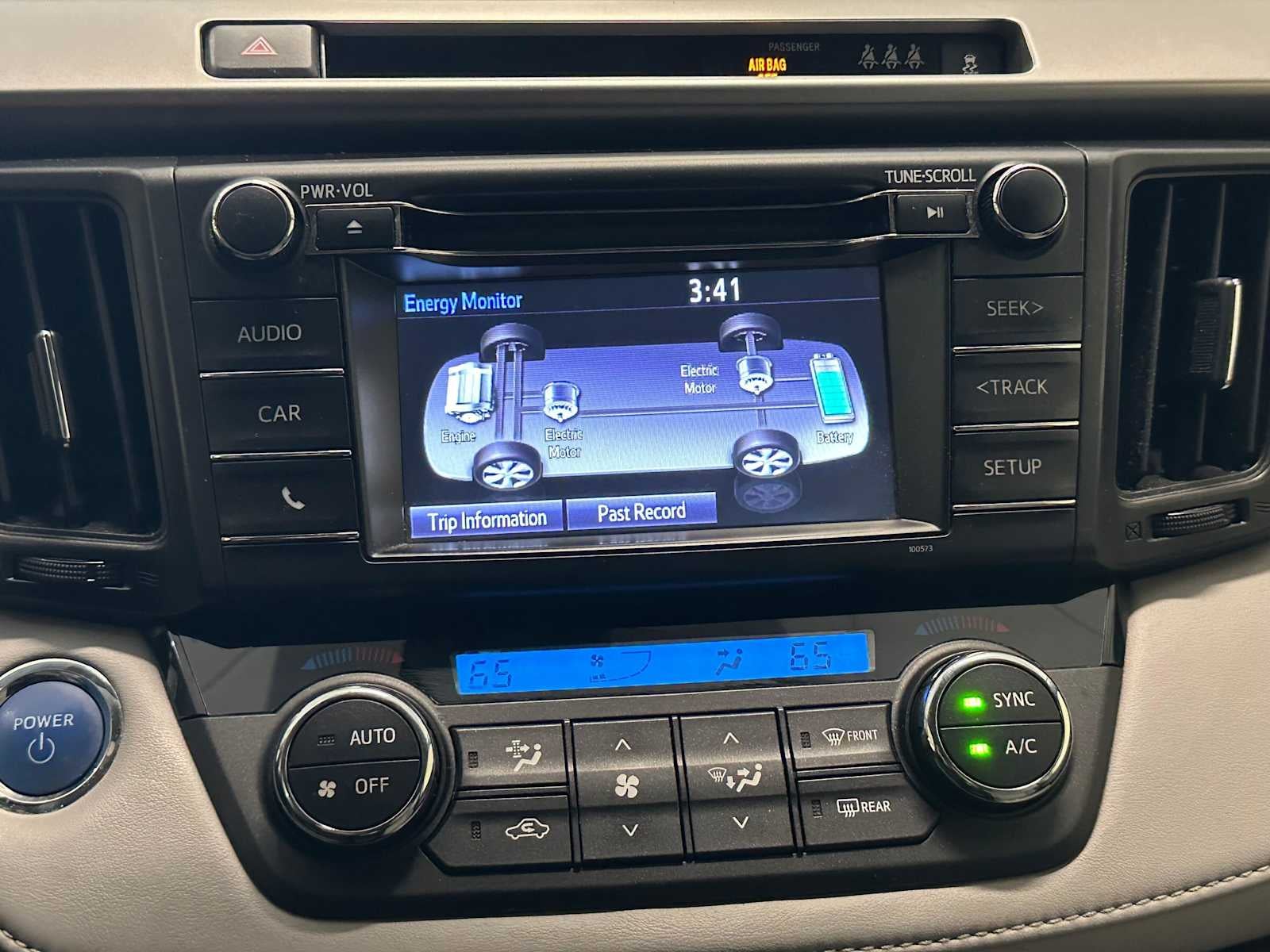 2018 Toyota RAV4 Hybrid LE