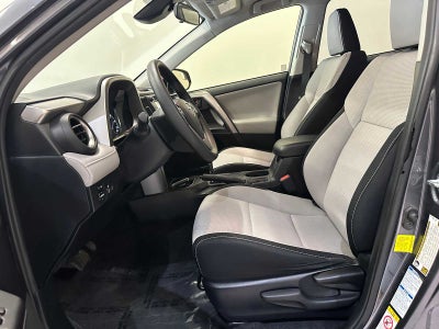 2018 Toyota RAV4 Hybrid LE