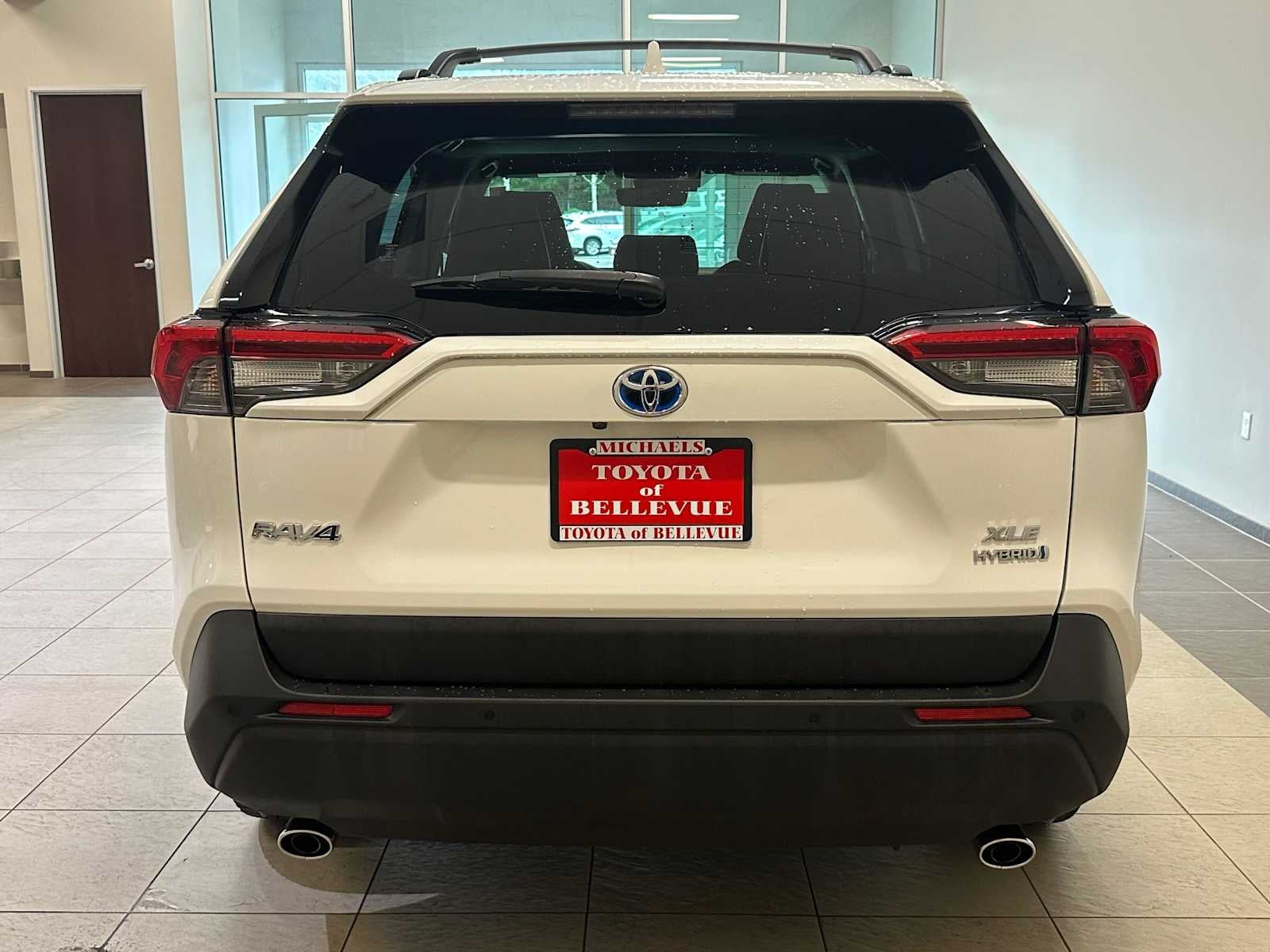 2019 Toyota RAV4 Hybrid XLE
