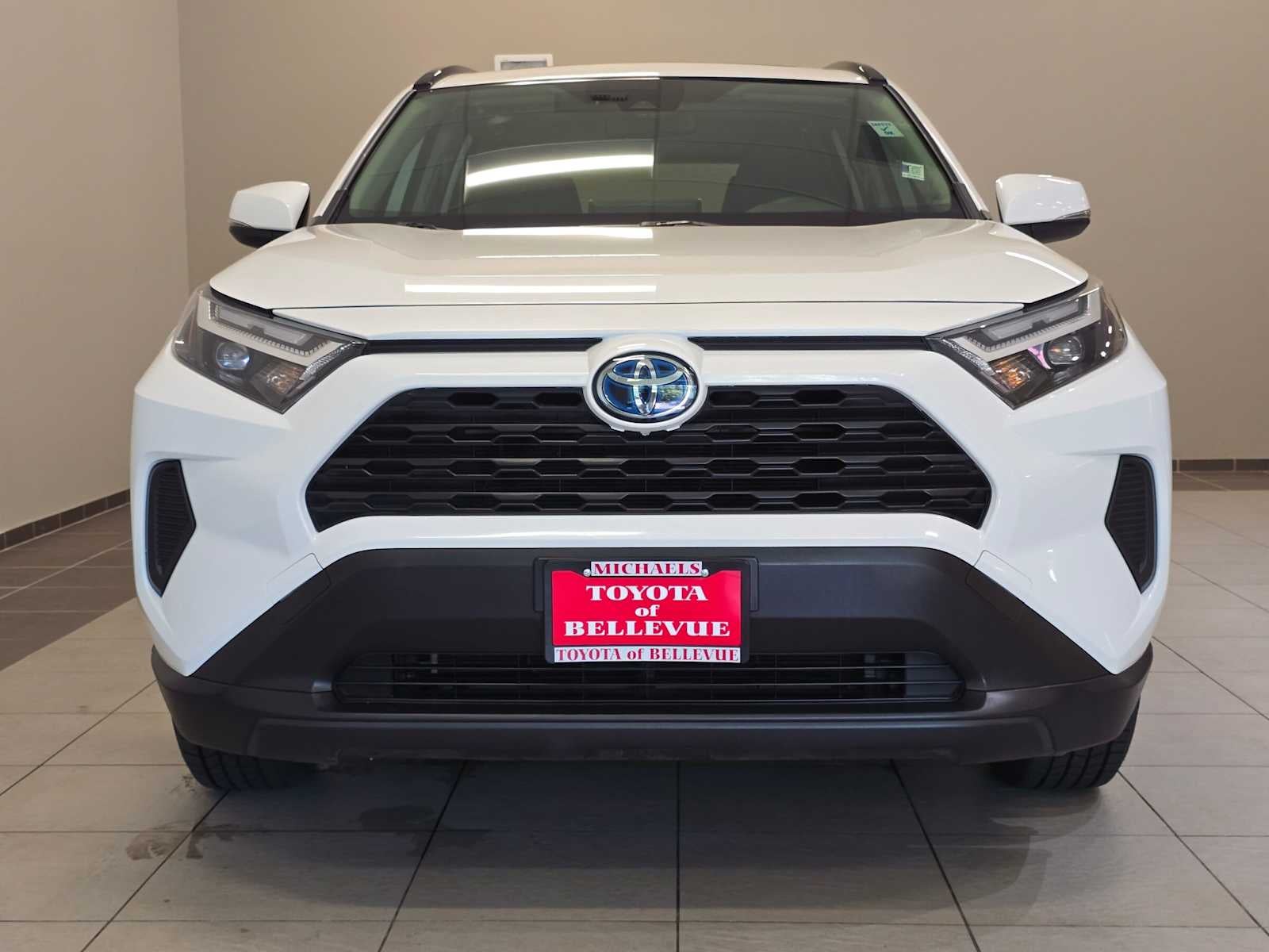 2023 Toyota RAV4 Hybrid XLE
